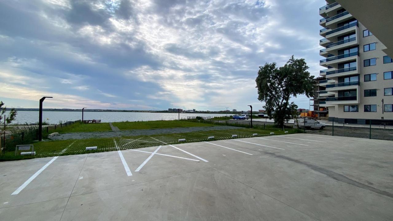 Myosotis Mamaia By The Lake Bagian luar foto